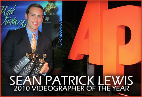 SEAN PATRICK LEWIS AT THE 2010 AP VIDEOGRAPHER OF THE YEAR. APTRA.